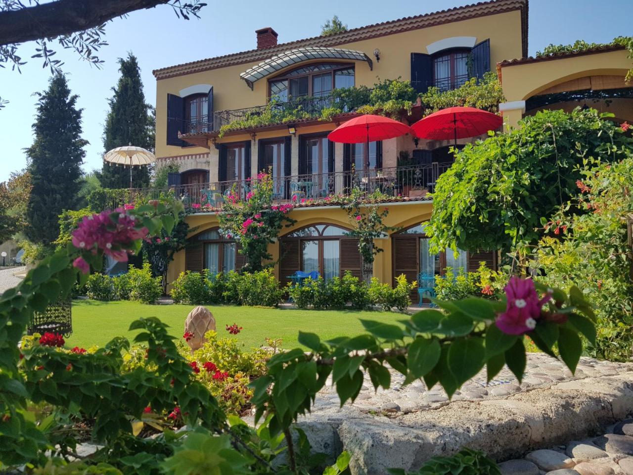 Villa Taraca Alacati Romantik Otel (Adults Only) Exterior photo