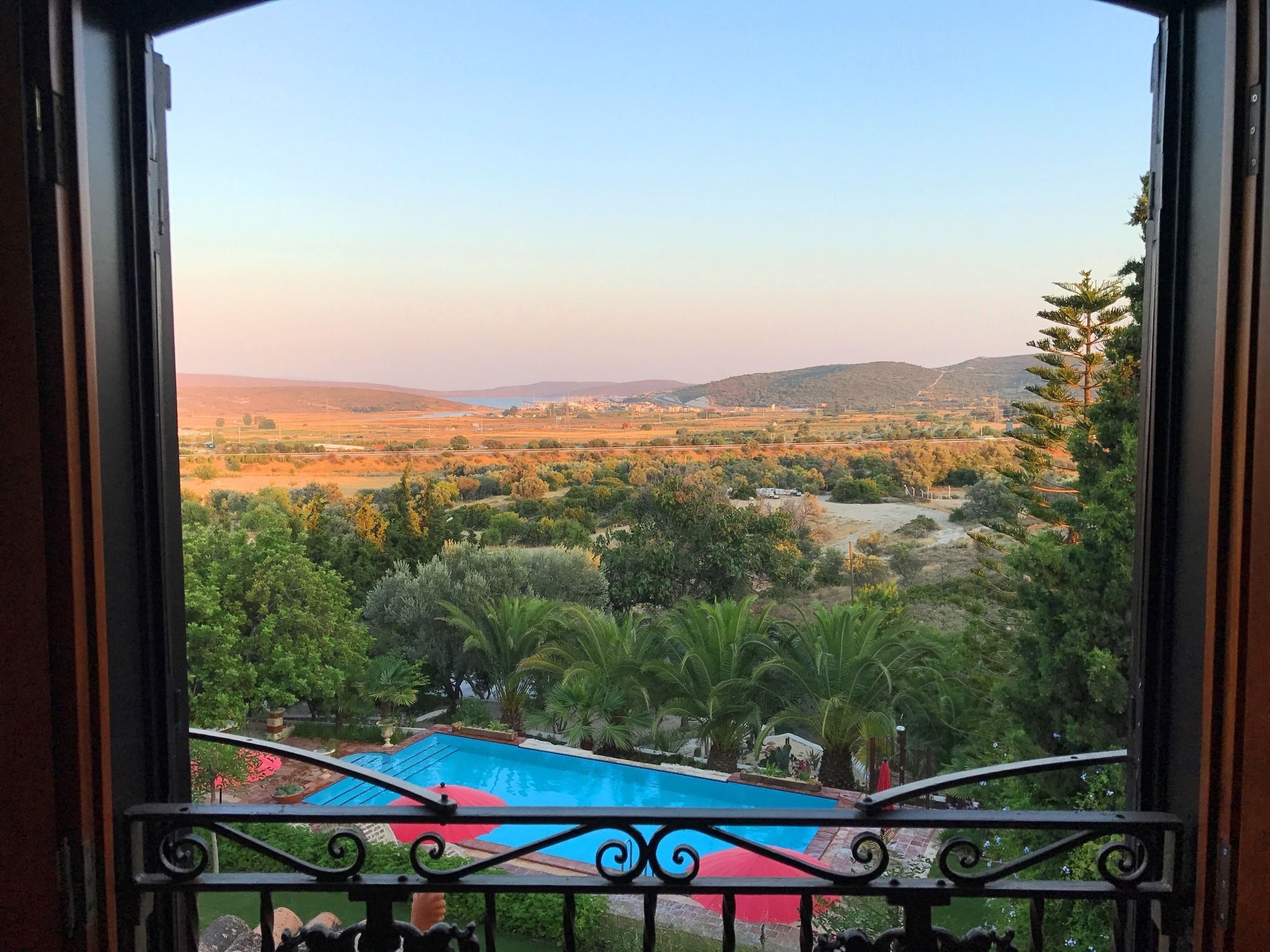 Villa Taraca Alacati Romantik Otel (Adults Only) Exterior photo